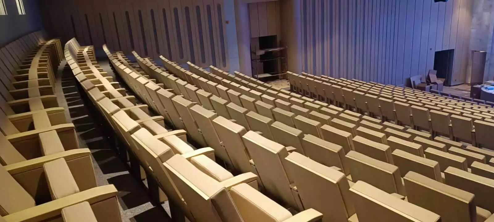 Luxury VIP Conference Seat - Blog Image